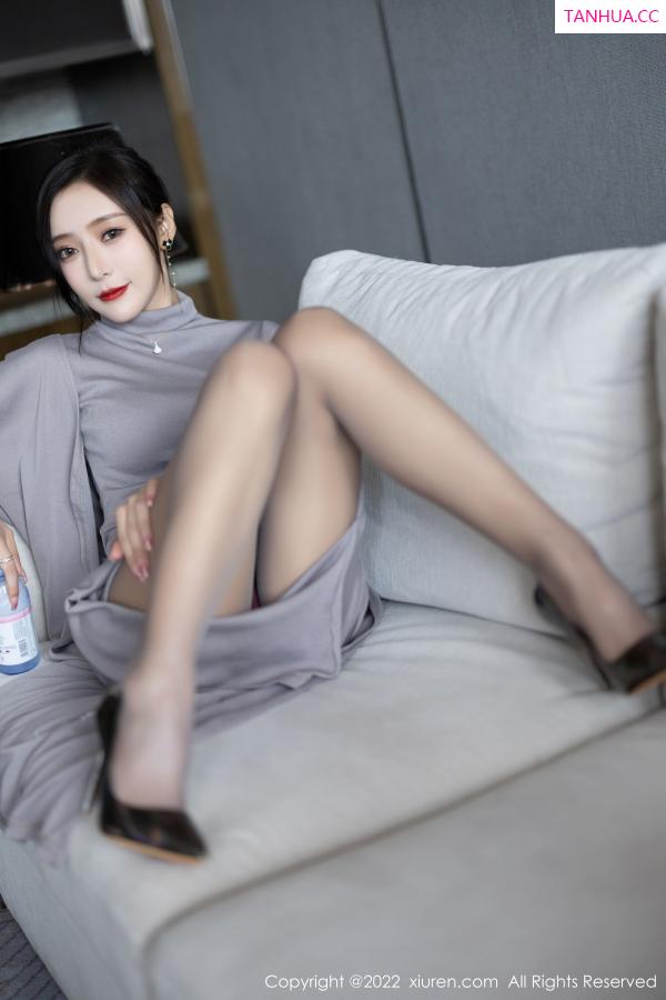 王馨瑶  [XiuRen]高清写真图 2022.10.21 No.5745 王馨瑶yanni 美腿丝袜第31张图片